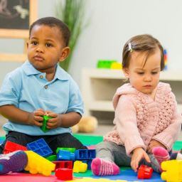 certificacao-de-brinquedos-dia-das-criancas-brics